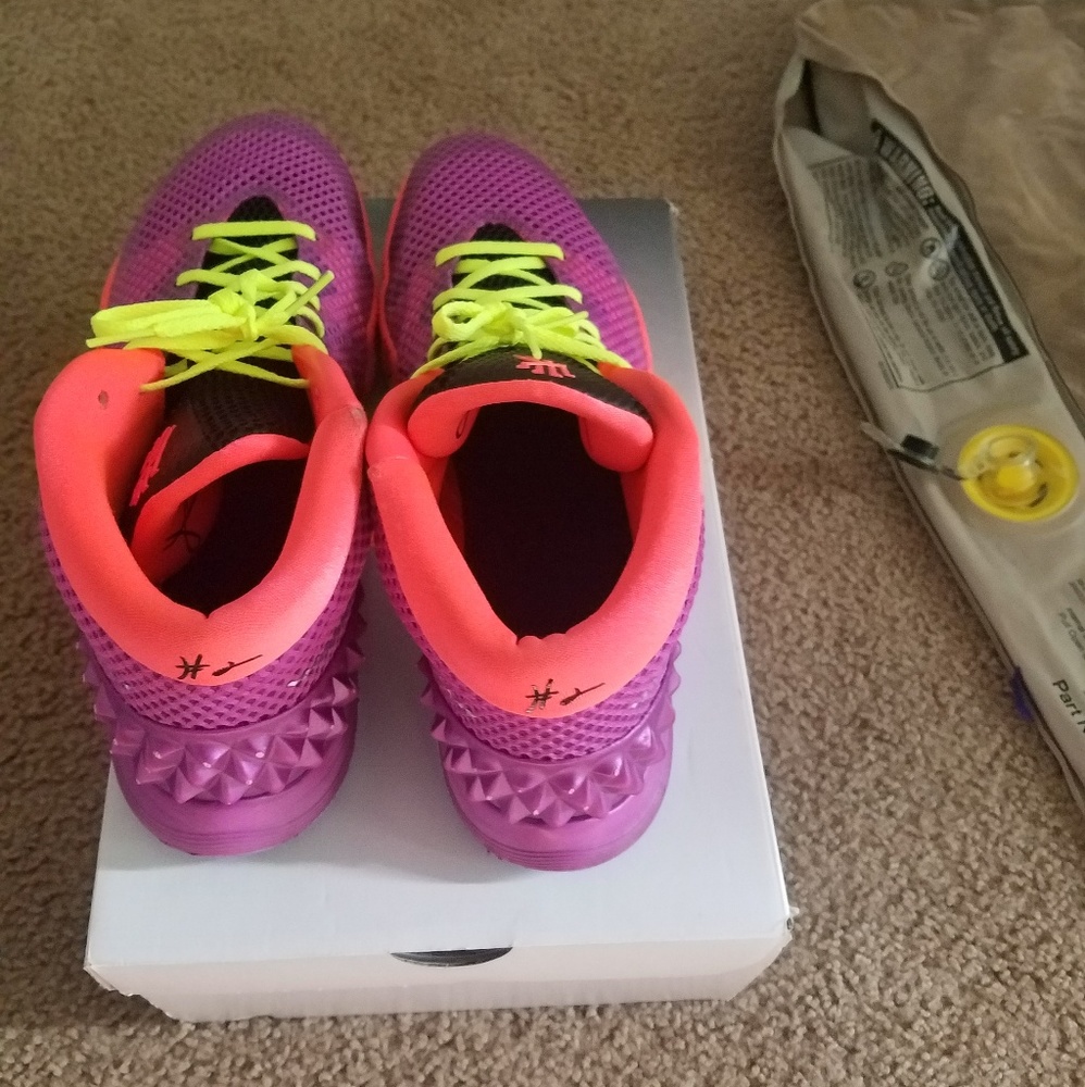 Kyrie 1s sz 12.5